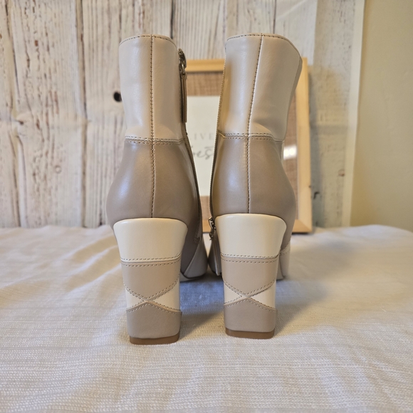 Madden Girl Flex Patchwork Ankle Boots – Size 8M - Picture 3 of 9